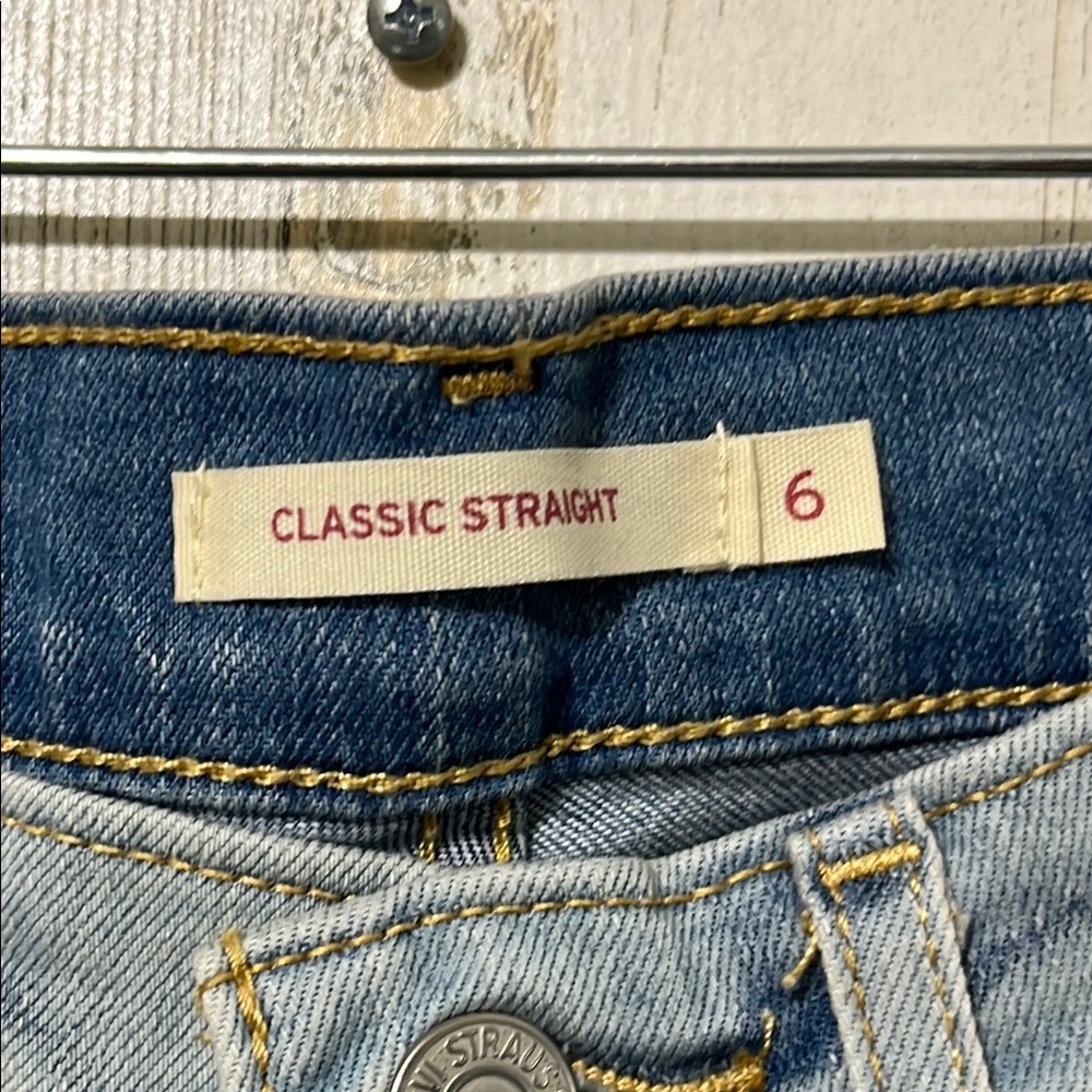 Levi's Light Blue Straight Leg Jeans - Picture 2 of 11